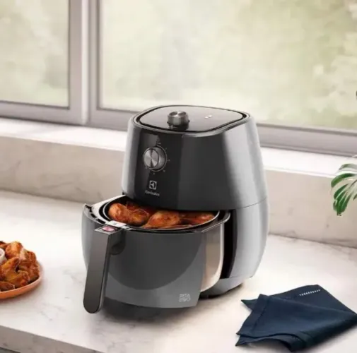 Fritadeira Elétrica Electrolux Grand Air Fryer 4l