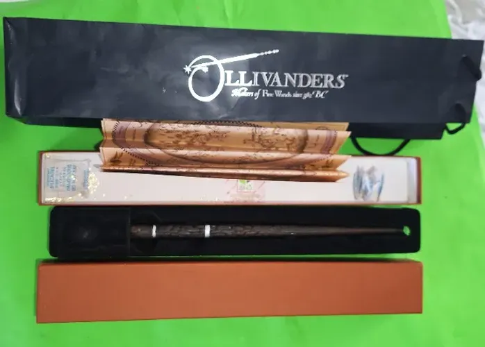 Harry Potter Varinha Ollivanders Universal Studios - NOVA Oficial