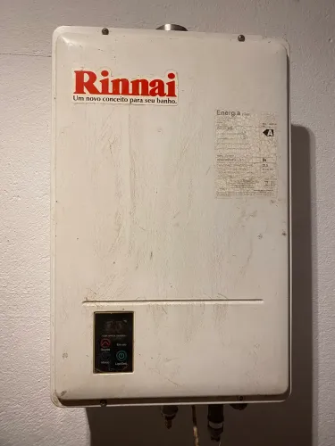 Aquecedor digital Rinnai 22 litros