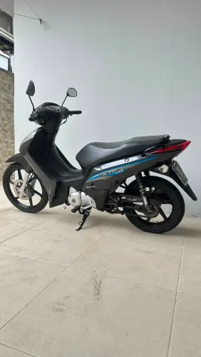 Biz 125 c/partida 13.500km