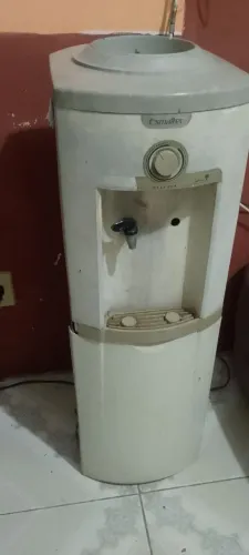 Vendo esse bebedouro quebra galho