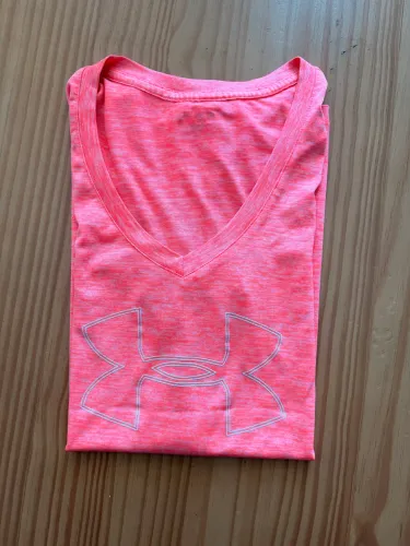 Camiseta Under Armour (M)