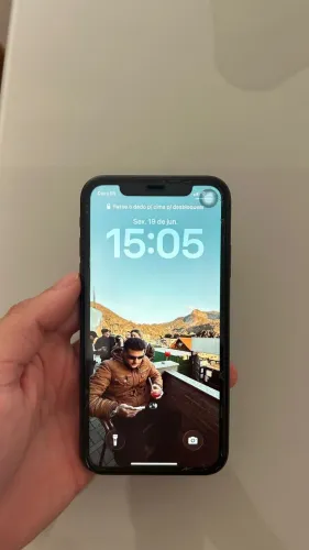 IPHONE 11 / PERFEITO ESTADO BEM CONSERVADO 