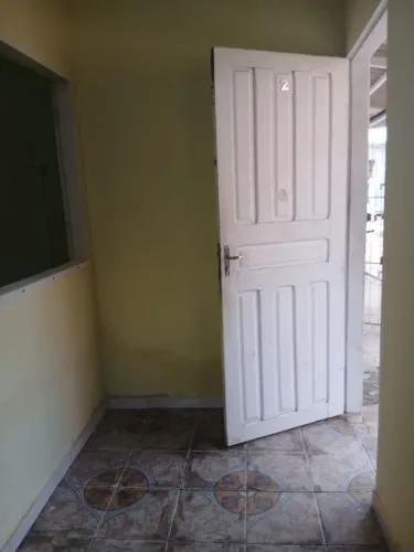 Alugo apartamento