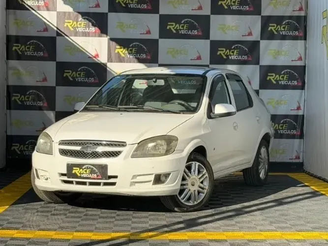 Chevrolet Prisma Sed. Maxx/ LT 1.4 8V Econof. 4P 2012