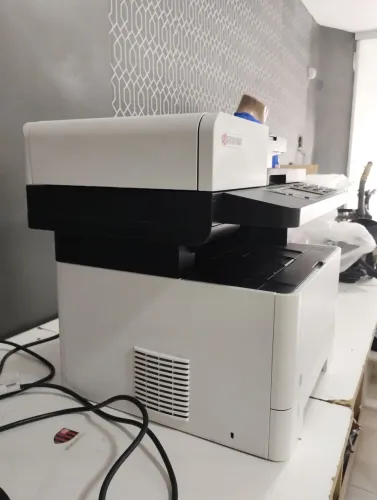 Impressora laser kiocera m2640 IDW/L com escaner super nova