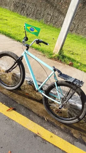 Vendo ou troco bike por Xbox ou celular ou uma aro 29