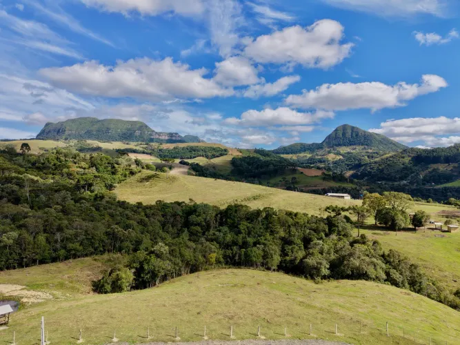 Sítio com 2.2 hectares em Alfredo Wagner