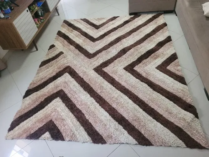 Tapete Bege/Marrom lindo 2,45 x 2m