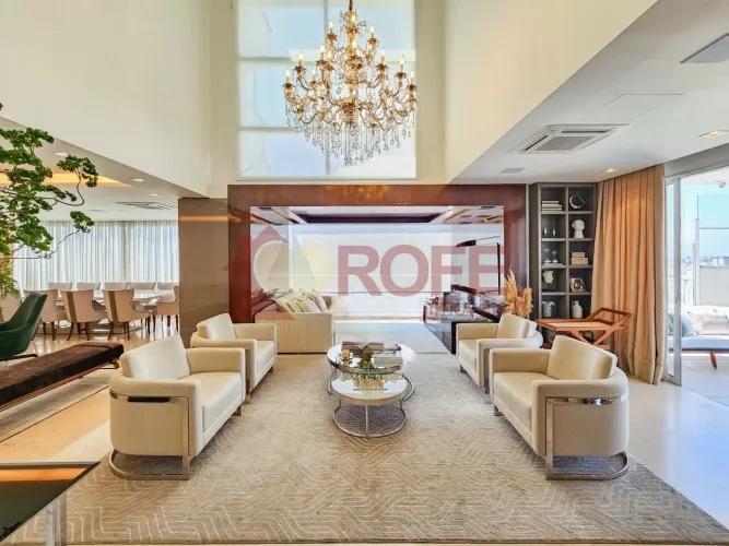 Cobertura Mobiliada no Campo Belo | 443 m² | 3 Suítes | 5 Vagas | Piscina Privativa