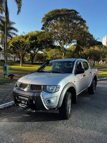 Mitsubishi L200 Triton Savana 3.2 CD TBI Dies. Aut. 2017