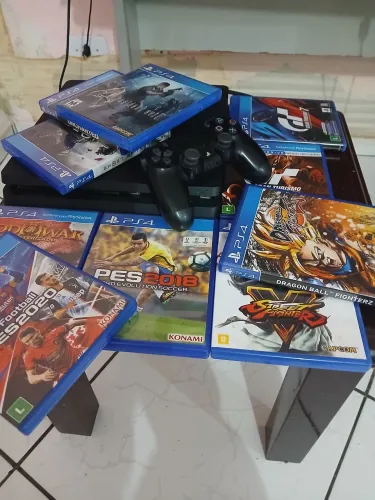 PlayStation 4 slim+1 controle e mais de 50 jogos