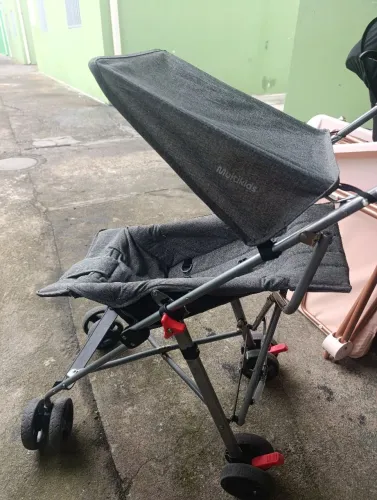 Carrinho de BB de Passeio 