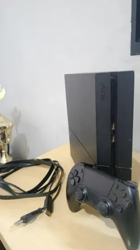Playstation 4 fat