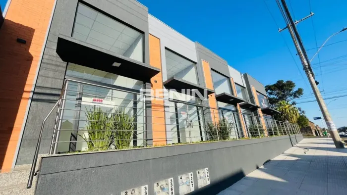 Loja comercial PARA LOCAÇÃO com mezanino, no bairro Niterói, Canoas RS Loja comercial PARA