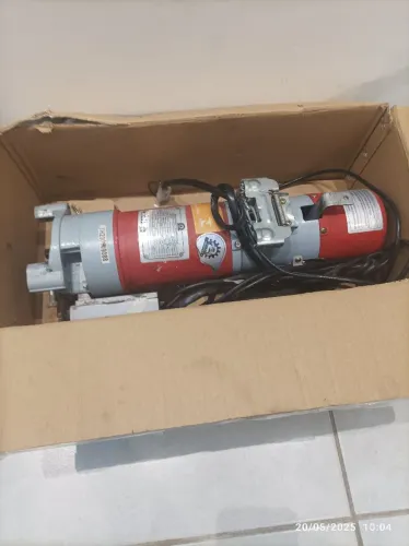 motores e controles de portas automáticas de enrolar