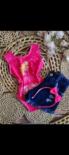 Vendo lote/ atacado de roupas novas