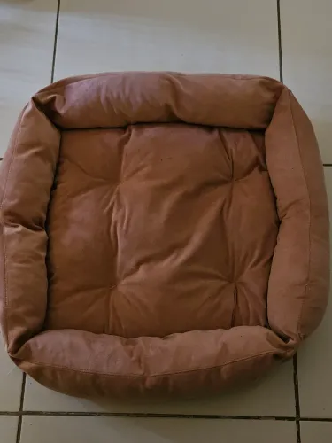 Cama para pet rosa