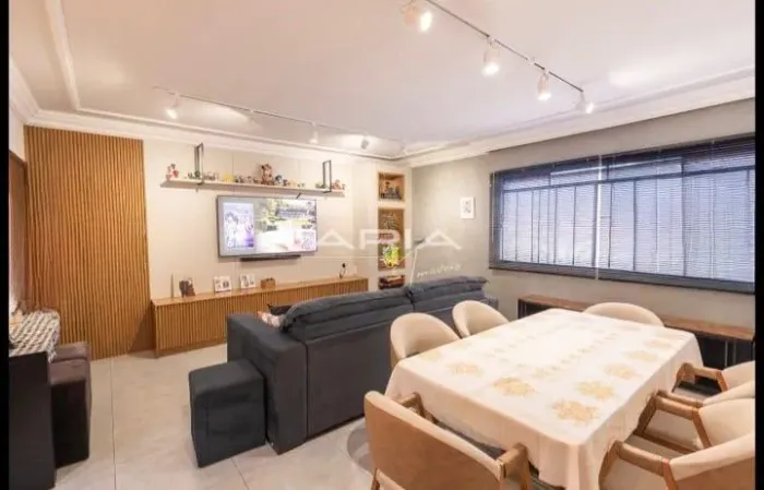 Apartamento à VENDA no Ed. Pioneiros na Av JK, Região central, Londrina-PR.