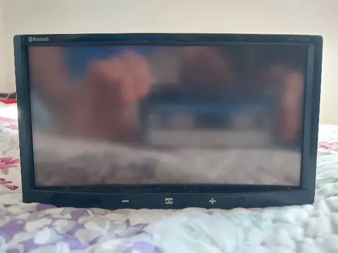 Multimidia Clarion NX700B retirada de peças.