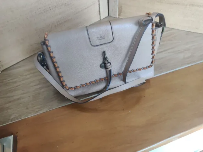 Bolsa Arezzo