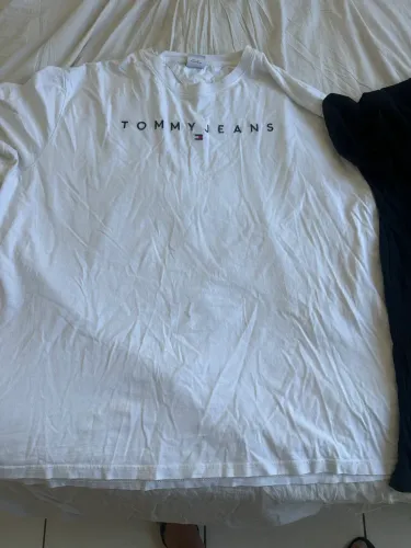 Duas blusas da tomy originais xxl