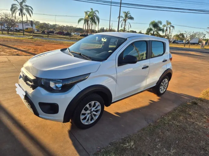 Fiat Mobi Like 1.0 Fire Flex 5P. 2023