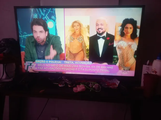TV Samsung toda boa