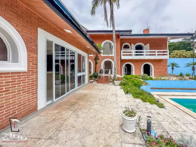 Casa para venda em Morumbi com 4 quartos, sendo 4 suítes, 720m²