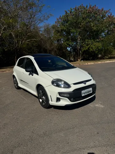 Fiat Punto Blackmotion 1.8 Flex 16V 5P. 2016