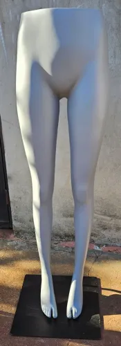 Manequim de Pernas