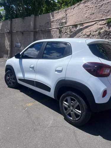 Renault Kwid Intense 1.0 Flex 12V 5P Mec. 2026