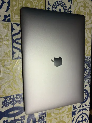 MacBook Air M1