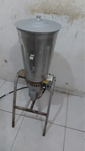 Liquidificador Industrial Metvisa Grande c/ Suporte - Funcionando | Natal RN