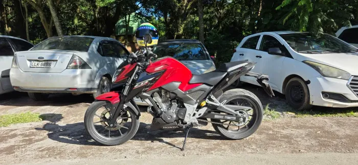 CB300F 2025 ABS BAIXO KM E GARANTIA DE FABRICA