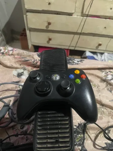 Kit Xbox 360 Slim + Kinect + Controle + Fonte [R$ 350 - Para Conserto ou Peças]