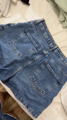 shorts jeans pouco usados