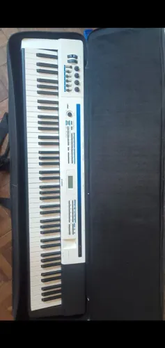 Piano privia px 5s