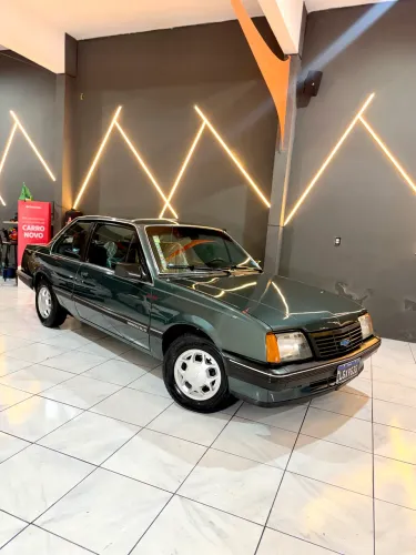 Chevrolet Monza GL 2.0 Efi/sl/l/650/club/barc.2e4p 1986