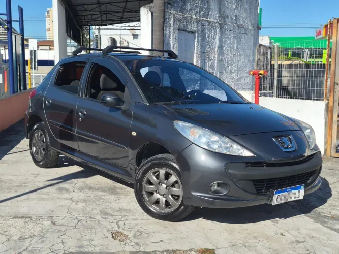 Peugeot 207 XR Sport 1.4 Flex 8V 5P 2011