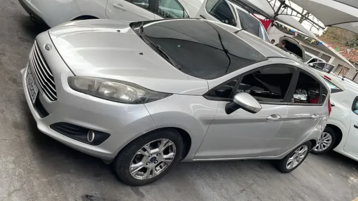 Ford Fiesta 1.6 16V Flex Mec. 5P 2016