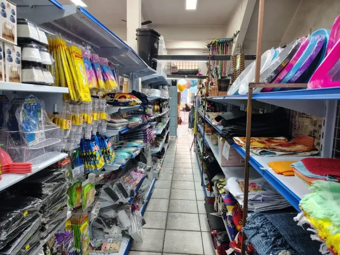 SUPERMERCADO À VENDA REGIÃO E. GOULART  FATURAMENTO MÉDIO MENSAL 450 MIL, VALOR 1 MILHÃO.