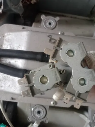 Valvula Entrada Água Lava/Seca Electrolux LSE09 agua quente/TRIPLA AG fria!LEIA ANTES!!!!!