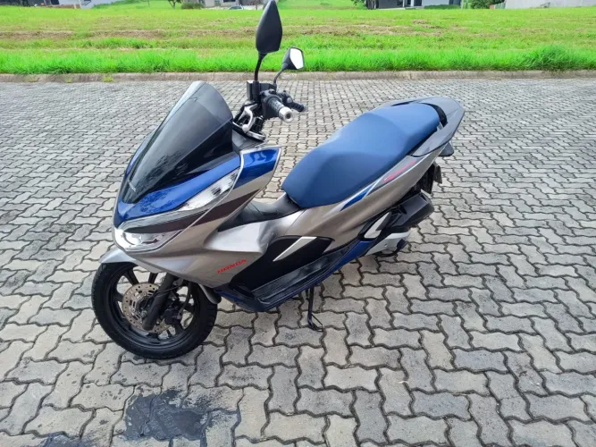 VENDO OU TROCO PCX 150 SPORT 