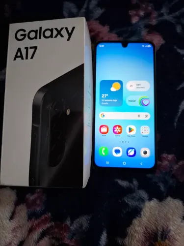 Vendo A17 semi novo