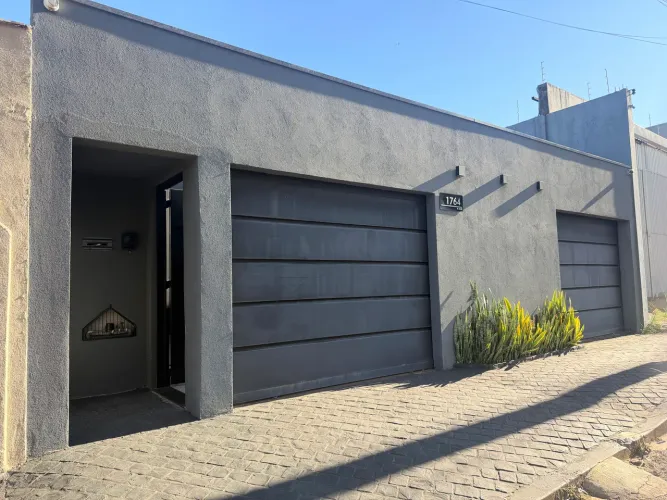 OPORTUNIDADE! CASA A VENDA - BAIRRO UMUARAMA | UBERLANDIA