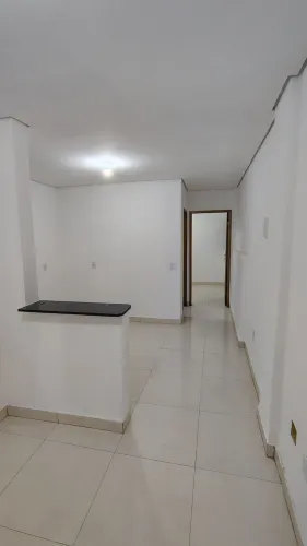 Aluga-se APARTAMENTO NOVO