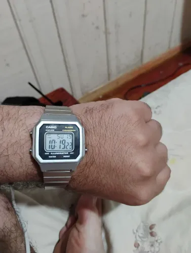 Relógio Casio b650w metal