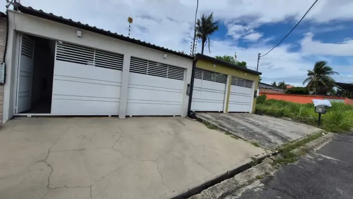 Px da Av Das Torres | Conjunto Águas Claras | 2 Quartos | Via Pública | Incluso IPTU