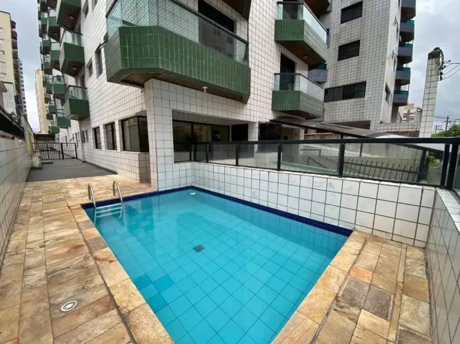 Oportunidade 1 dormitório com 52 m2 - mobiliado - 2 quadras praia - Bairro Ocian em Praia